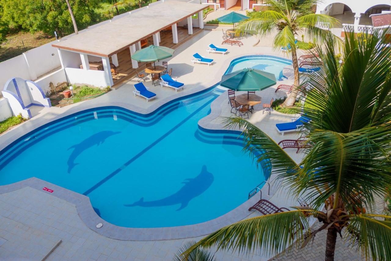 Diani Palm Resort Playa de Diani Exterior foto